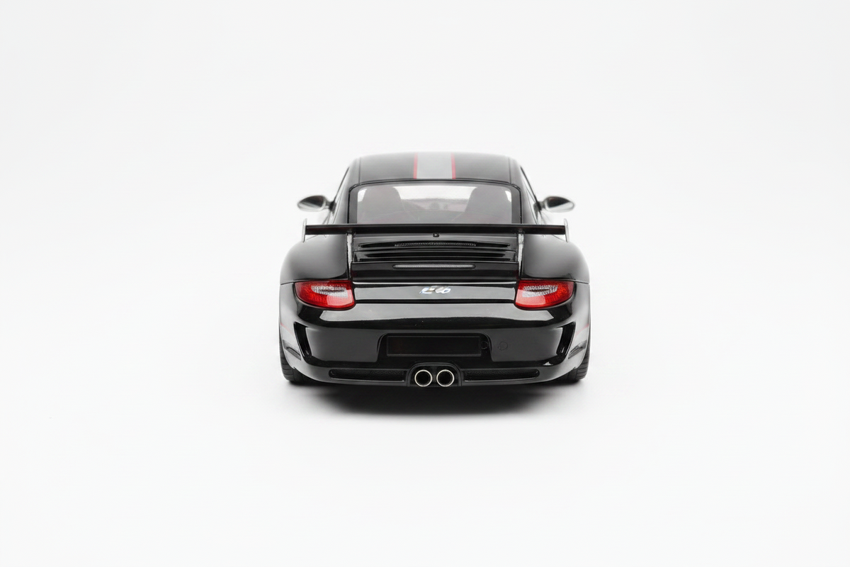 Porsche 911 GT3 RS 4.0 en color negro escala 1:18